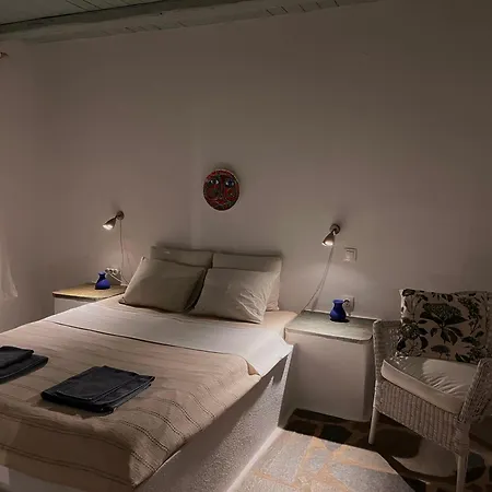 Akra * Houlakia (Mykonos)